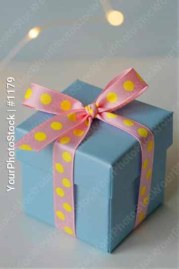 Cheerful Blue Gift Box with Pink Bow yellow polka dots