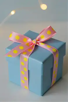 Cheerful Blue Gift Box with Pink Bow yellow polka dots