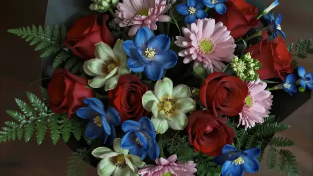 Colorful Bouquet of Flowers red roses daisies