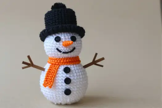 White Yarn Snowman with Hat and Scarf craft winter