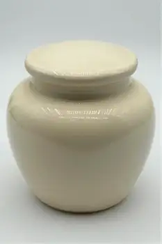 Ceramic Jar with Round Lid, Made in Japan light beige