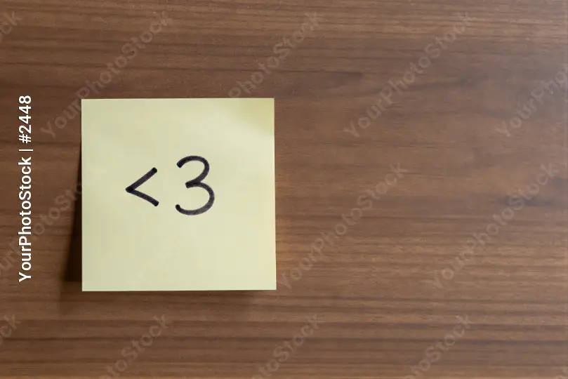 Number 3 Sticky Note on Wood wooden surface simple font