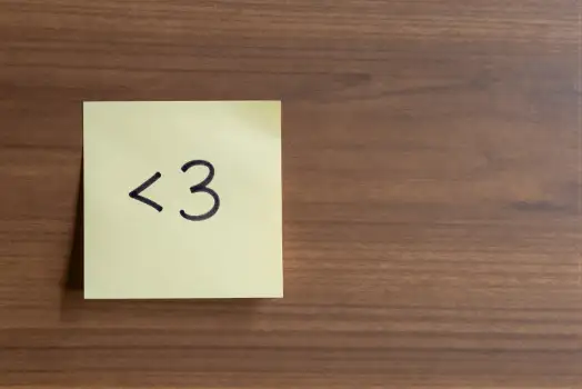 Number 3 Sticky Note on Wood wooden surface simple font