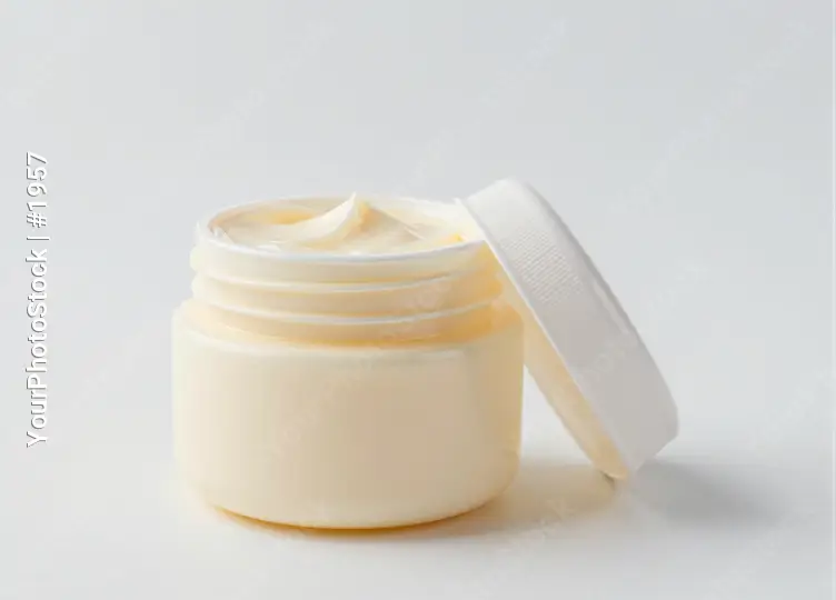 Open Cream Jar with White Lid round cylindrical